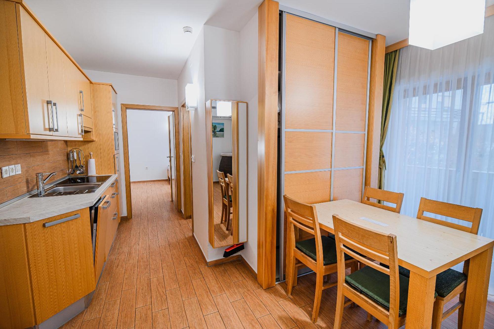 Apartments Maleric With Indoor Pool And Wellness Dragatus Bilik gambar