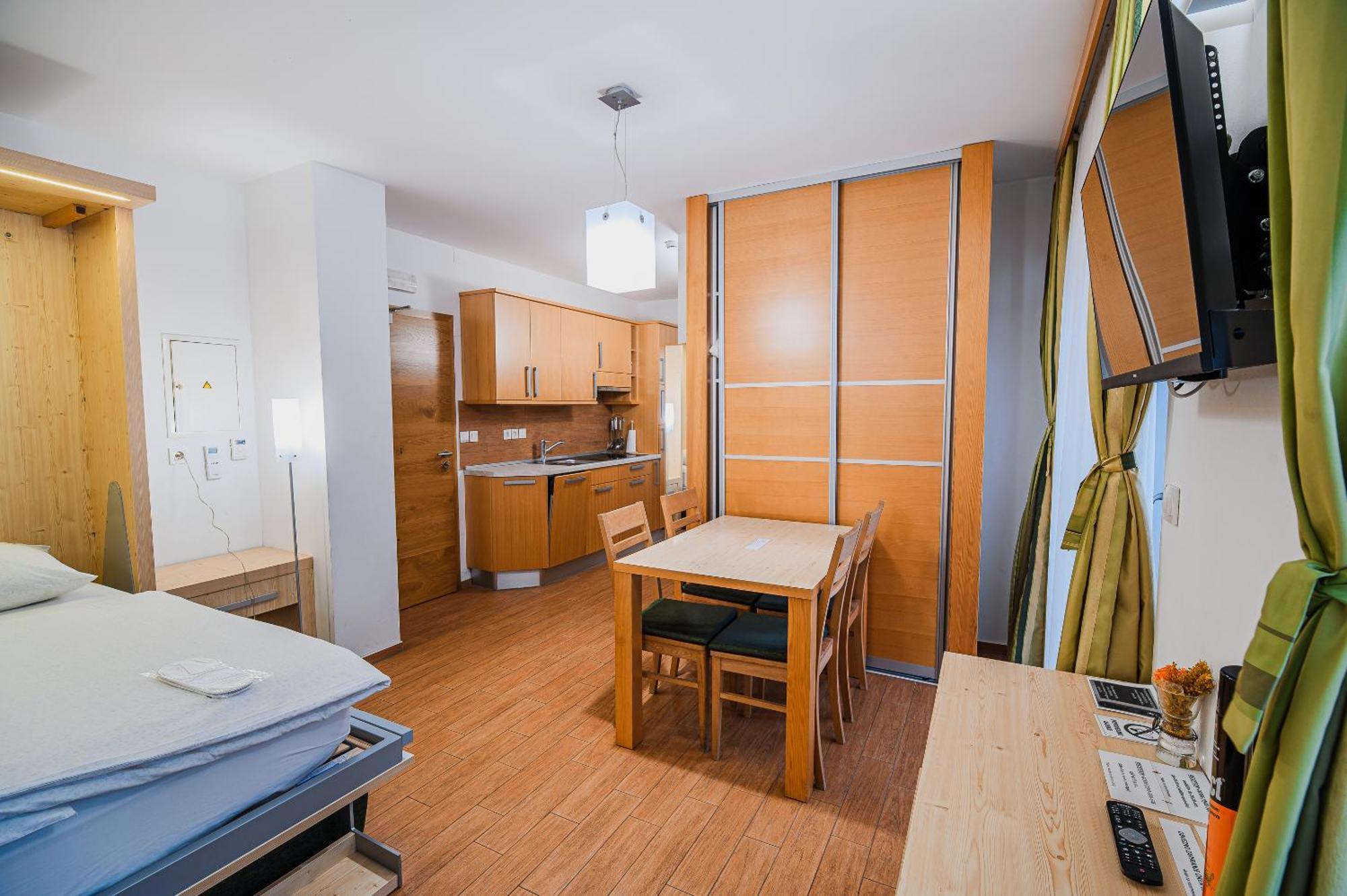 Apartments Maleric With Indoor Pool And Wellness Dragatus Bilik gambar
