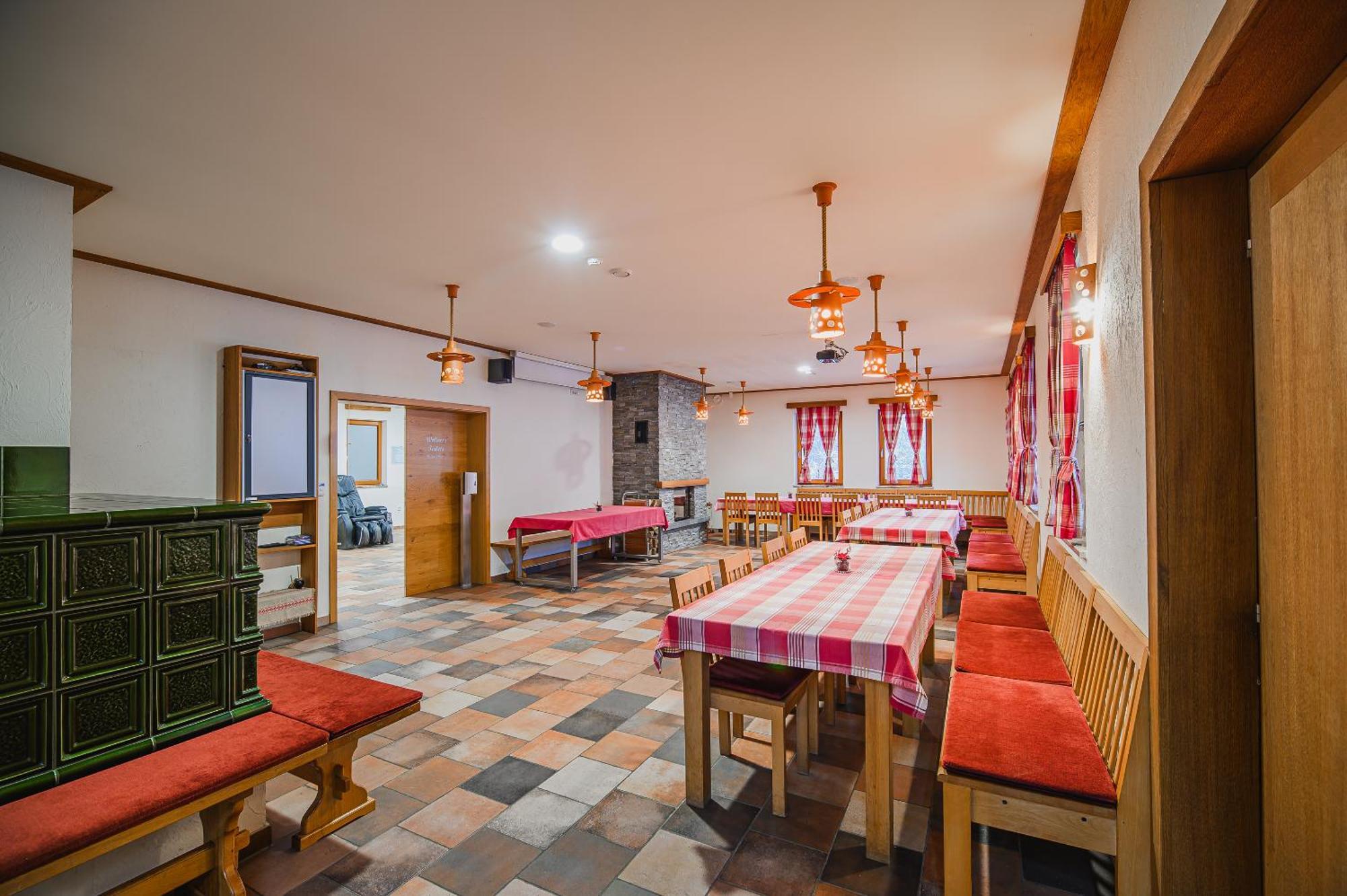 Apartments Maleric With Indoor Pool And Wellness Dragatus Luaran gambar