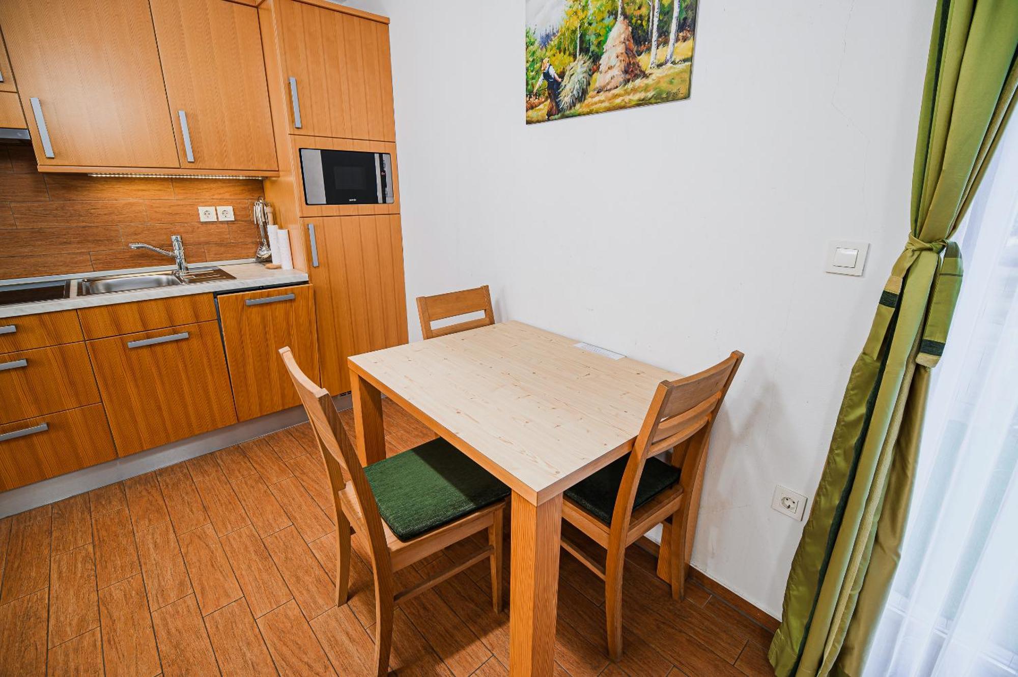 Apartments Maleric With Indoor Pool And Wellness Dragatus Bilik gambar