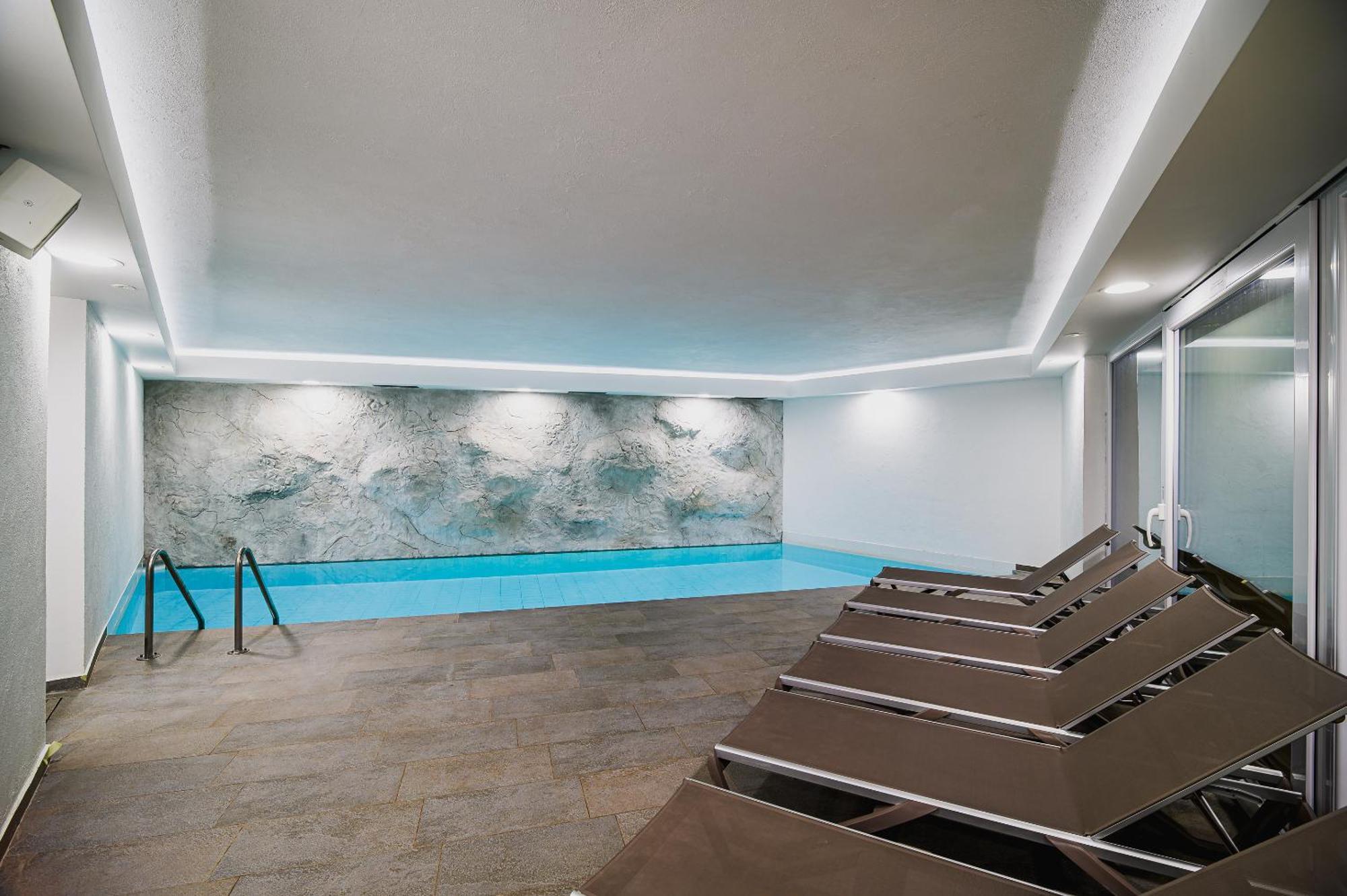 Apartments Maleric With Indoor Pool And Wellness Dragatus Luaran gambar