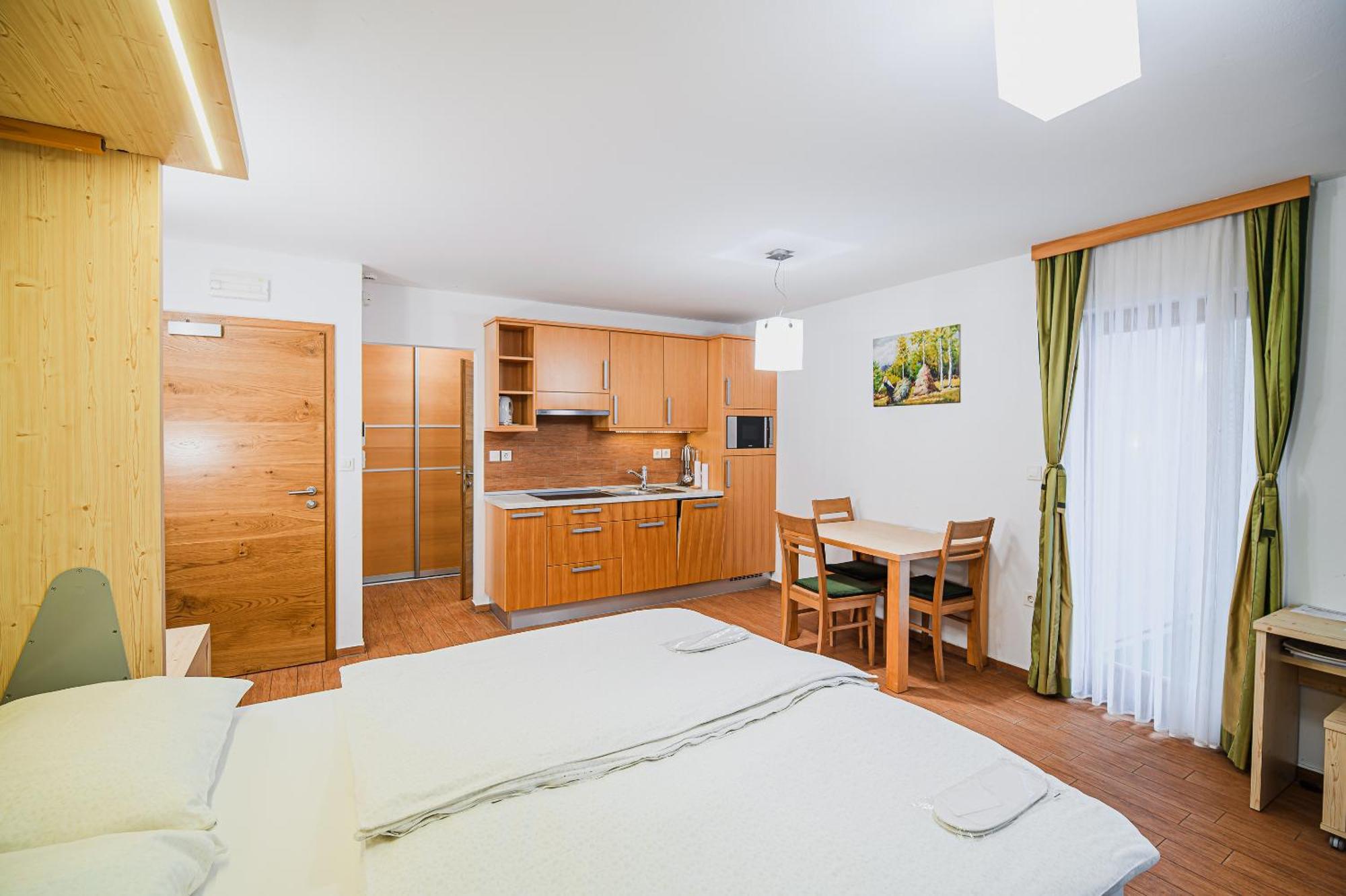 Apartments Maleric With Indoor Pool And Wellness Dragatus Bilik gambar